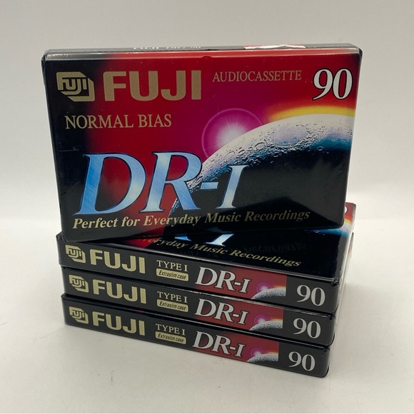 Lot of 4 FUJI Blank Audio Cassette Tapes DR-I 90 Minute Type I Normal Bias New - Picture 1 of 4
